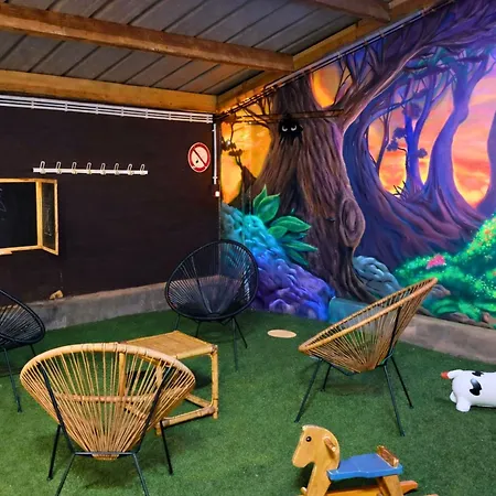 Casa vacanze Idéal Groupe - Atelier Ludique - Espace Réceptiion - 30 Mn Puydufou *
