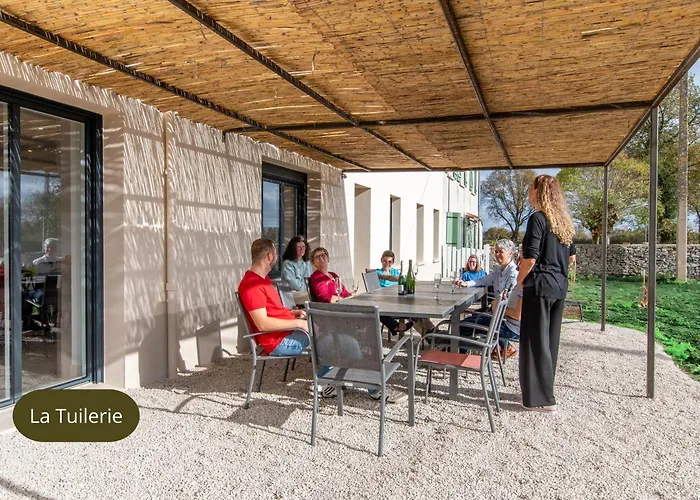 Idéal Groupe - Atelier Ludique - Espace Réceptiion - 30 Mn Puydufou Сasa de vacaciones *